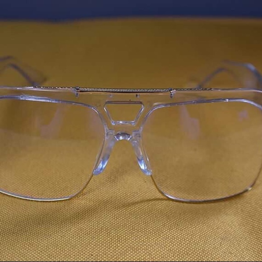 Sunglasses - Picture 2 of 4